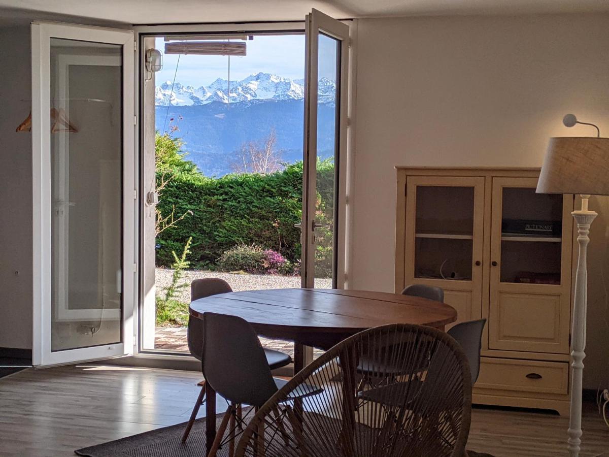 Appartement De Plain-Pied En Montagne Avec Vue Merveilleuse Sur Le Massif De Belledonne Saint Bernard du Touvet Exterior foto